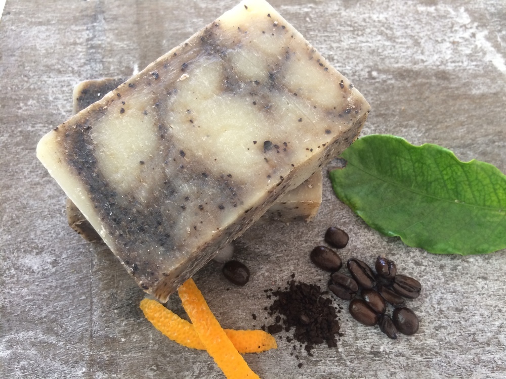 Mini Hawaiian Kona Coffee Scrub Made with 100% Kona Coffee Grounds and Kahlua 2oz Mini Hawaiian Kona Coffee Scrub Made with 100% Kona Coffee Grounds and Kahlua 2oz